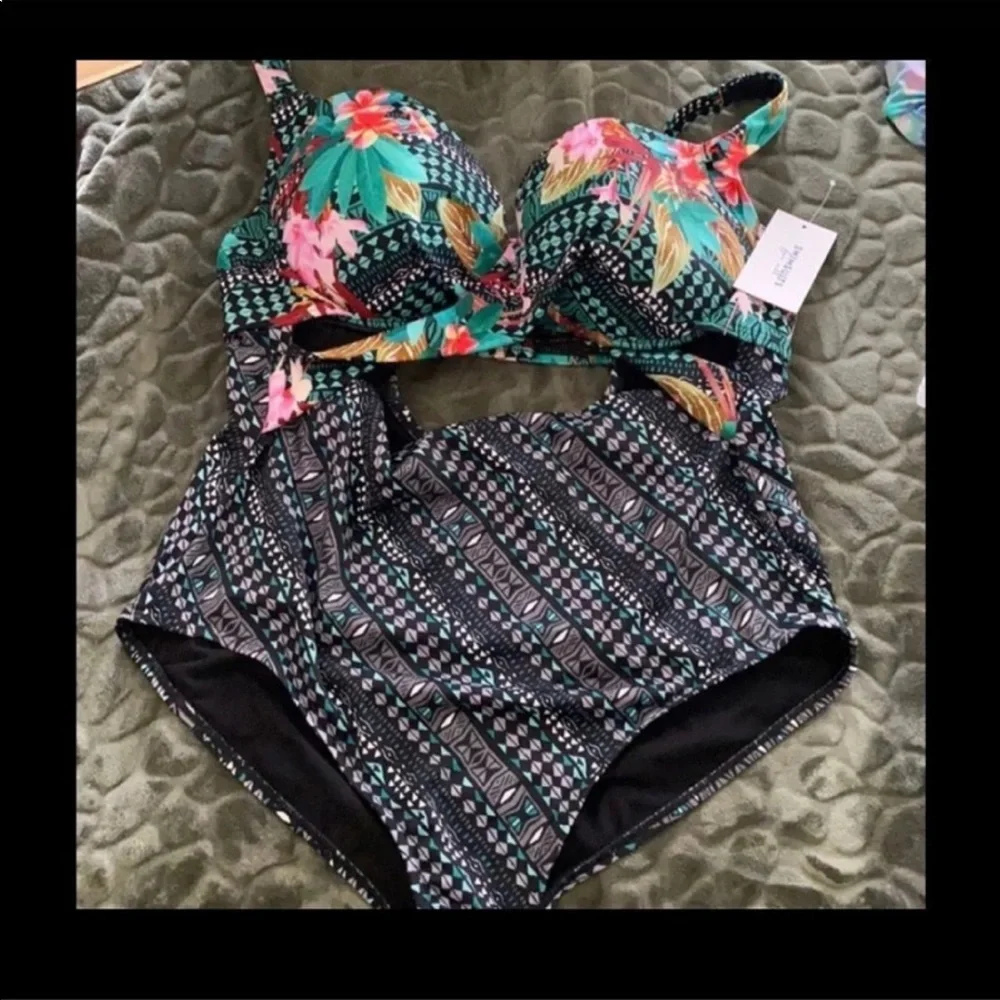 Nwt swimsuits for all cut out swimsuit